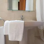 Gemelos Ii-iv Hotel