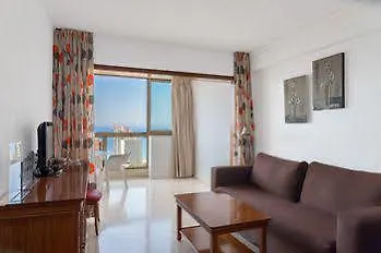 Gemelos Ii-iv Hotel